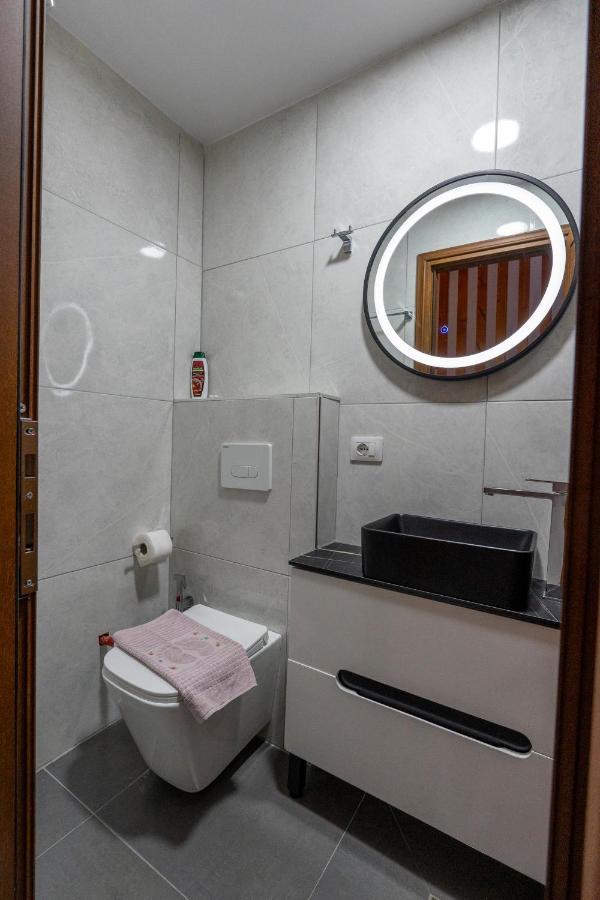 Gegest Hotel Theth Esterno foto
