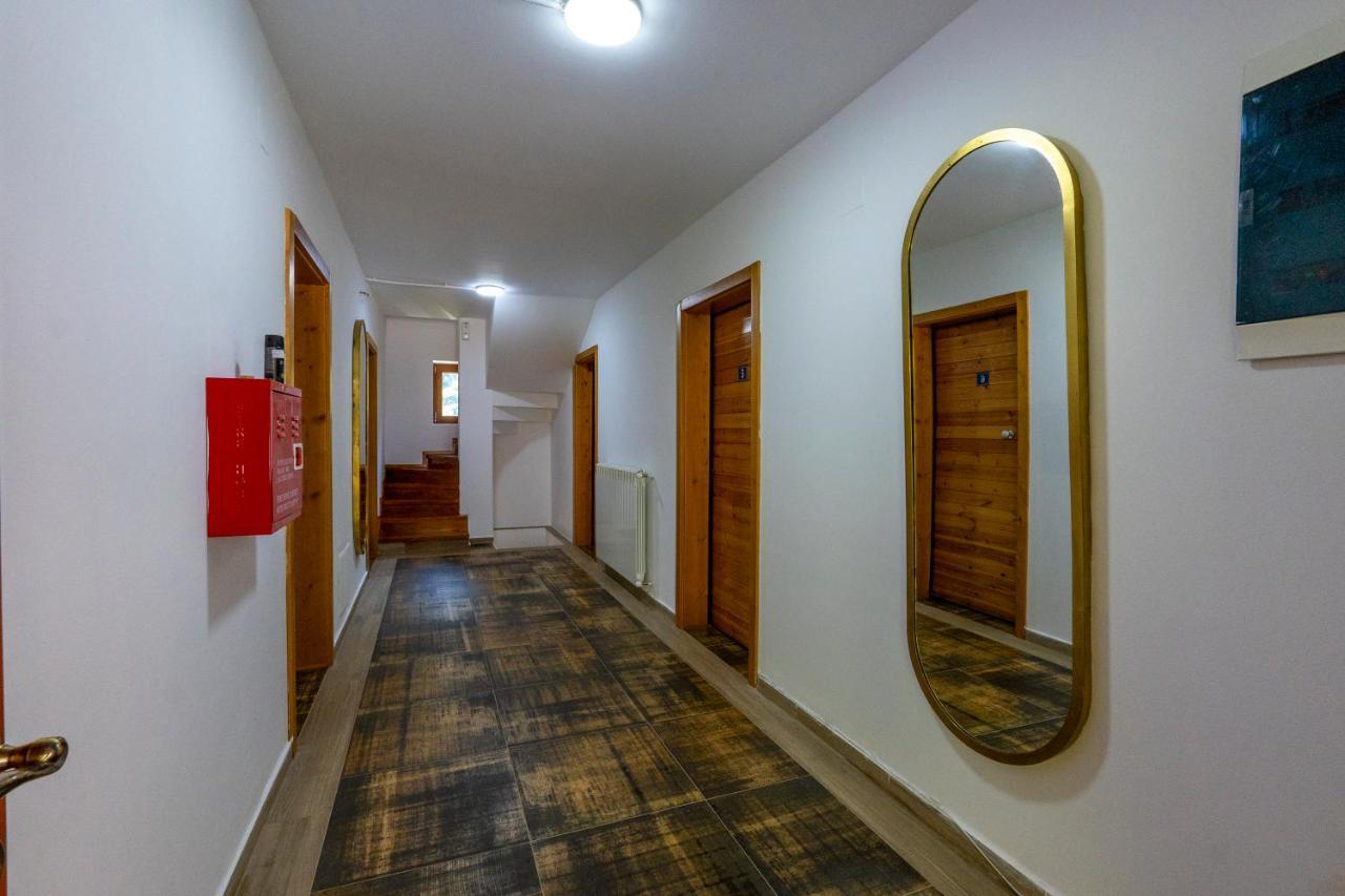 Gegest Hotel Theth Esterno foto